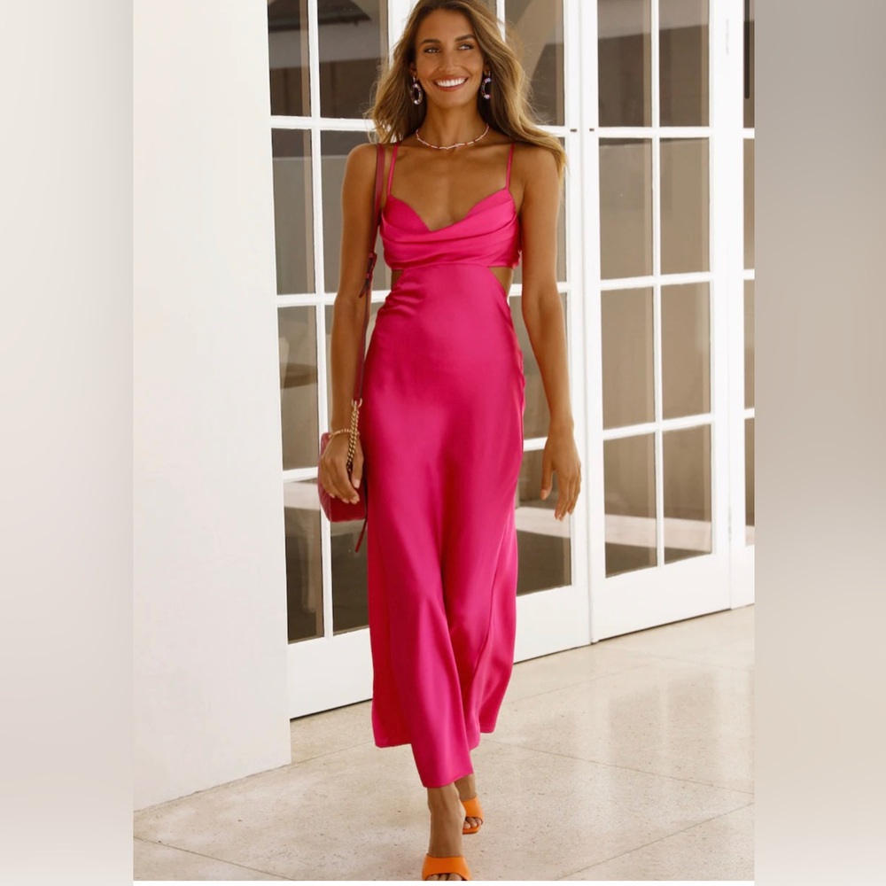 HELLO MOLLY M pink wedding guest dress